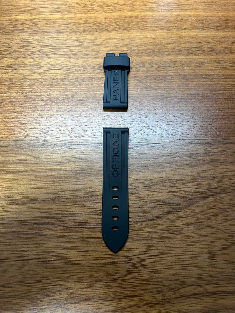 PANERAI 純正ラバーベルト(ラグ幅22/ XS)