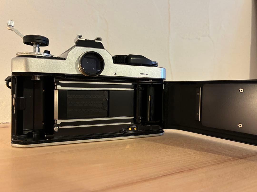 Nikon FE2 &Nikon Ai-s 50mm f/1.8 ニコン