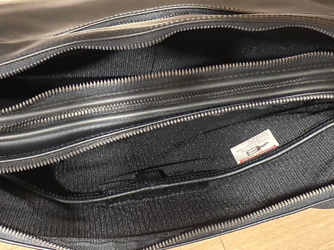 ラゲッジレーベル　吉田カバン　黒