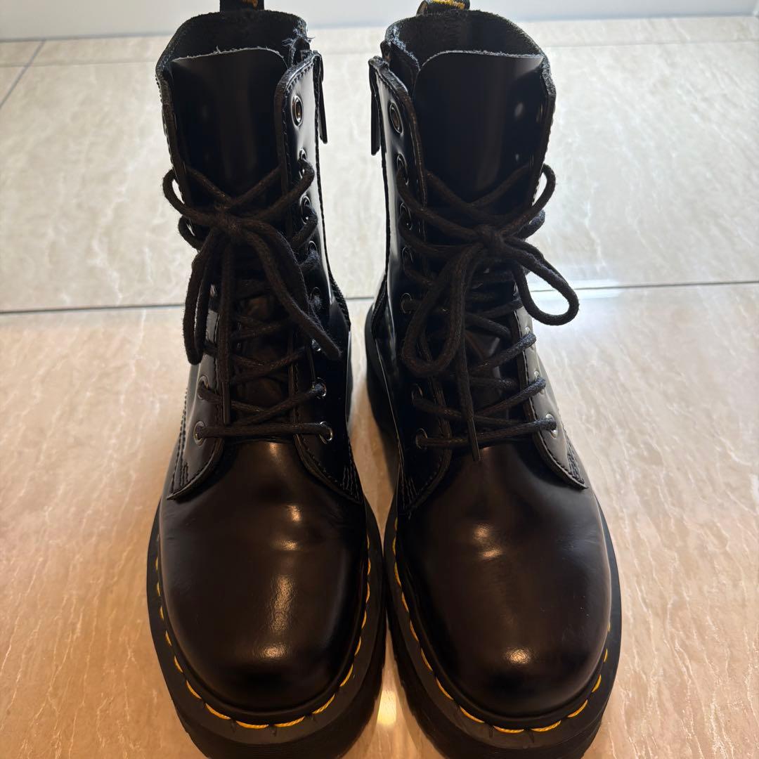 ドクターマーチン　JADON 8ホールブーツ　37