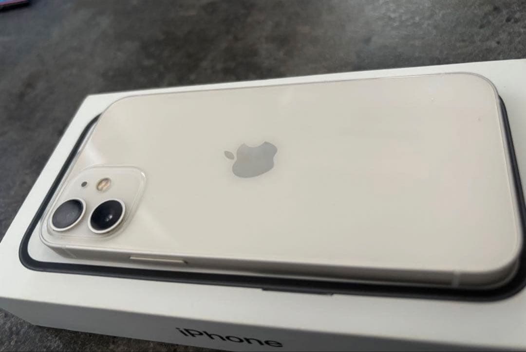 Apple iPhone 12 mini 128GB ホワイト 本体のみ