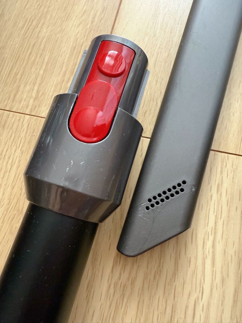 H*o様 ダイソン SV12コードレスクリーナー 掃除機