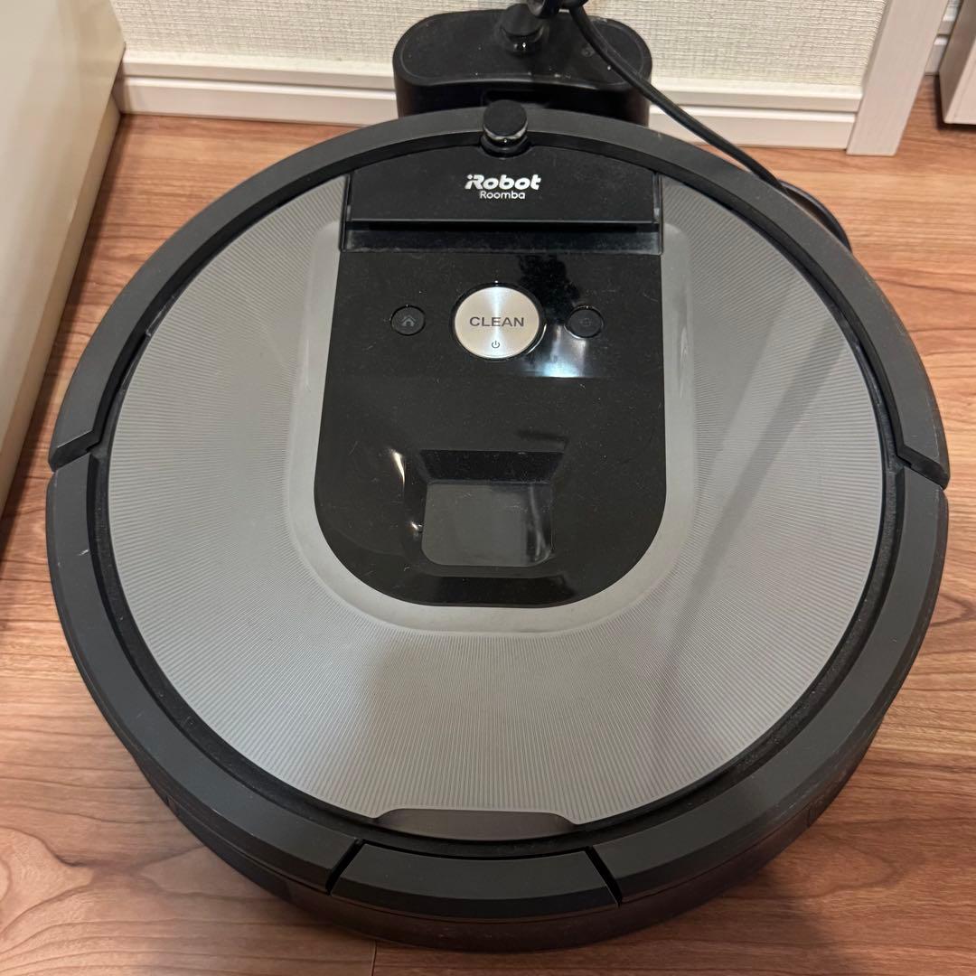 iRobot Roomba ロボット掃除機本体 ルンバ960 予備消耗品付！