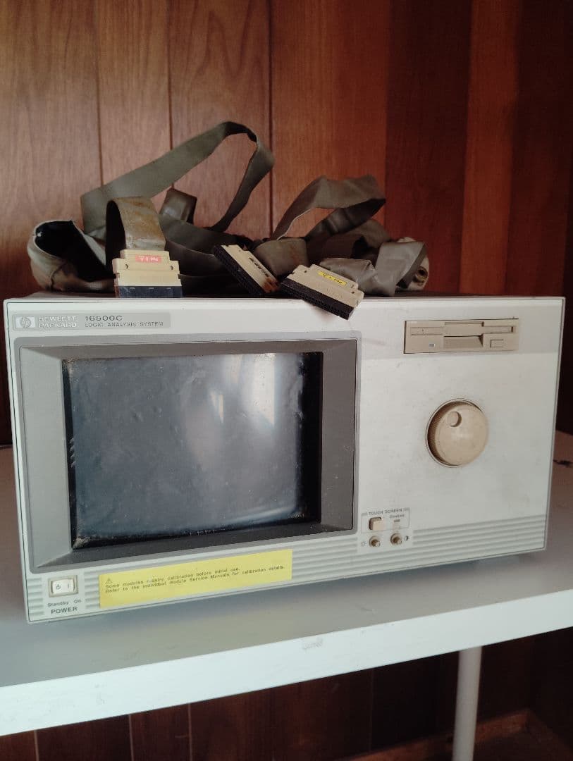 HP 16500C Logic Analysis System中古