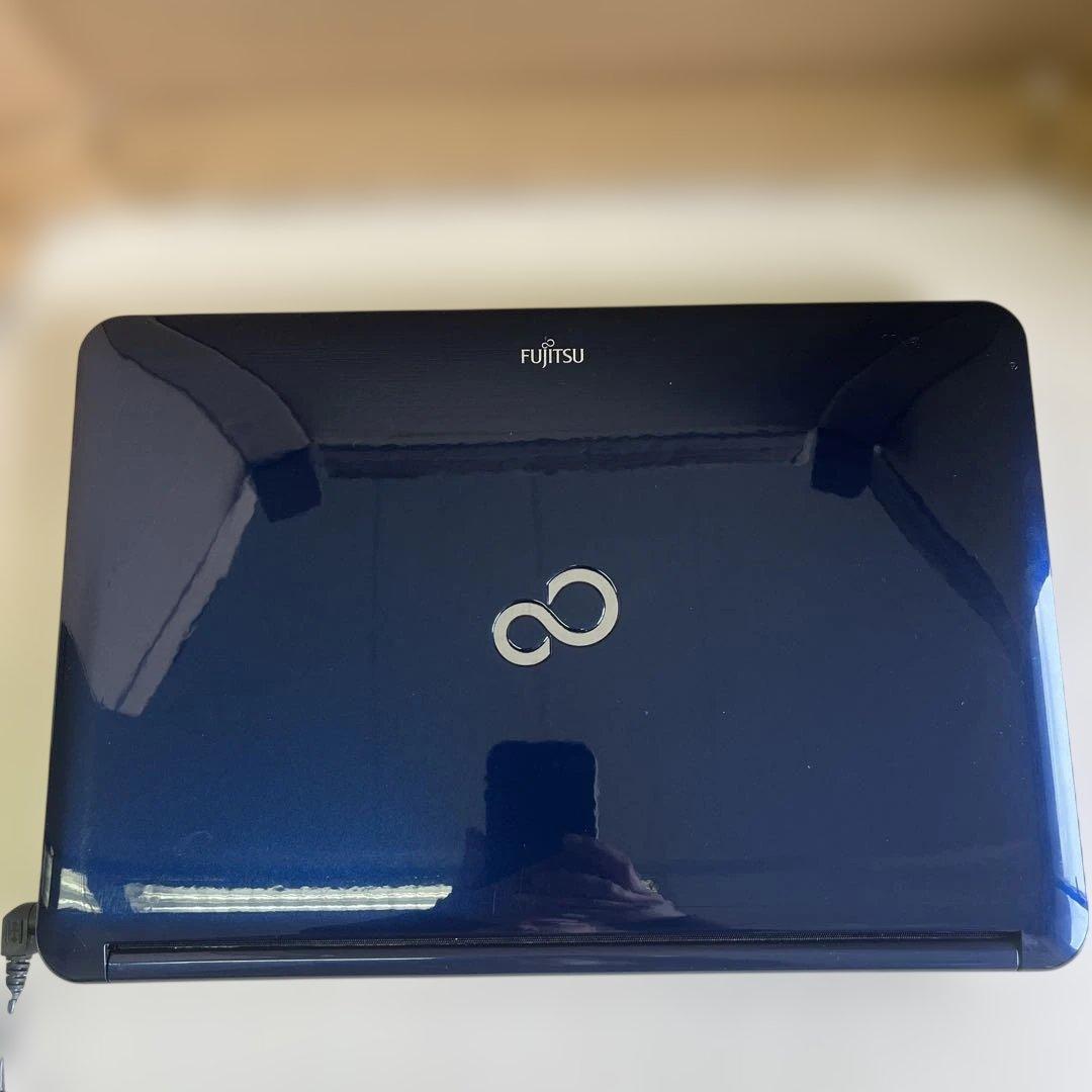 ☆格安美品☆WindowsXP☆富士通15.6インチ大画面第2世代i5ノートPC