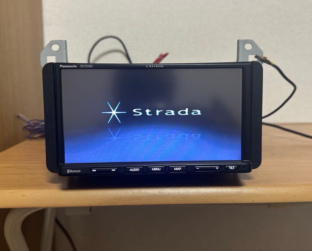 CN-E330D Panasonic Strada カーナビゲーション