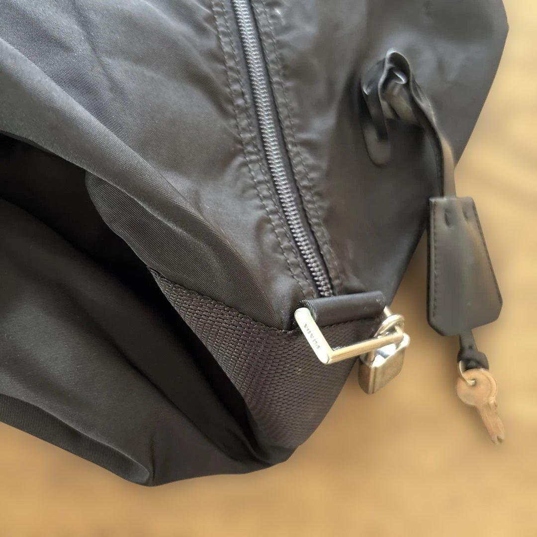 PRADA ボストンバック【美品】