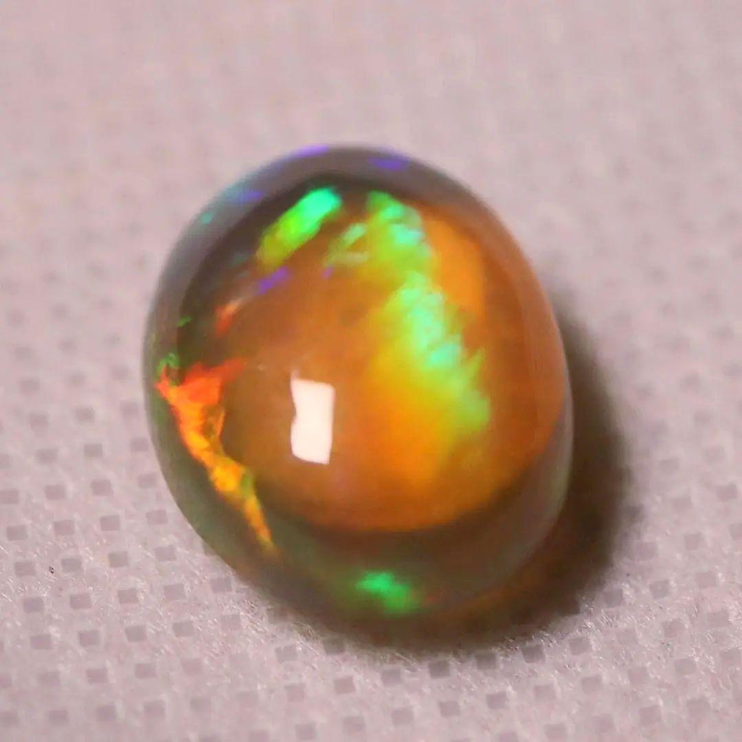 珍しい透明感 ウェロー産 ブラックオパール 無染色11.37ct W007