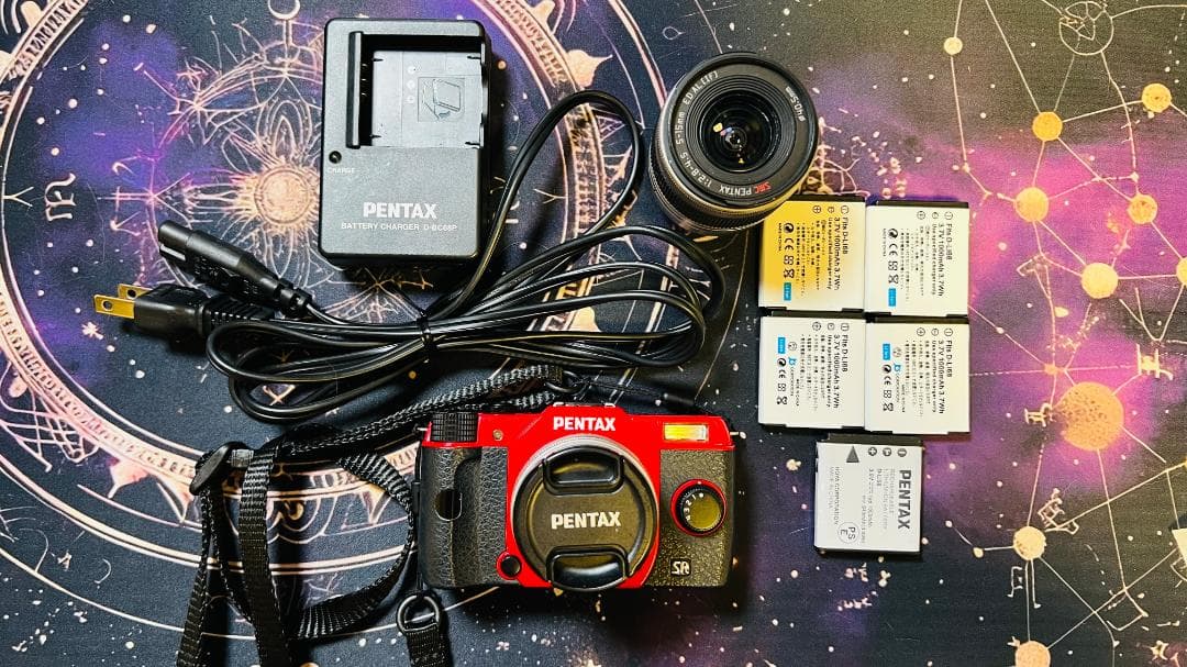 PENTAX Q10（レッド）