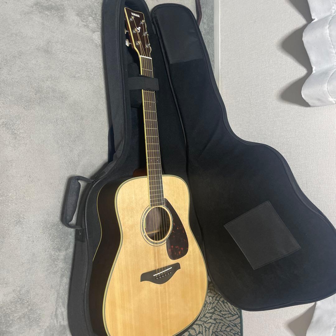 Yamaha FG830アコースティックギター ケース付き