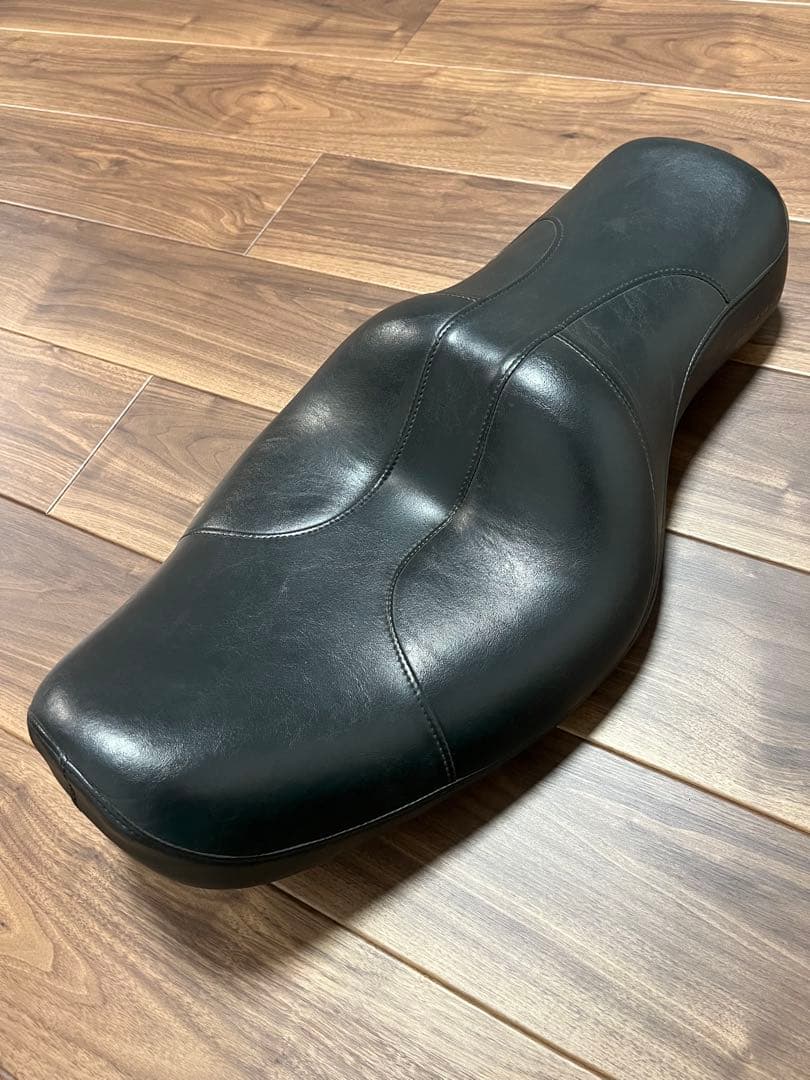 ハーレー　純正シート　1982～2003 スポーツスター　XL リジスポ