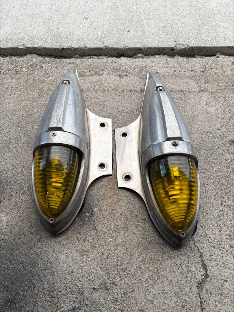 17クオン用ステー付きナマズ