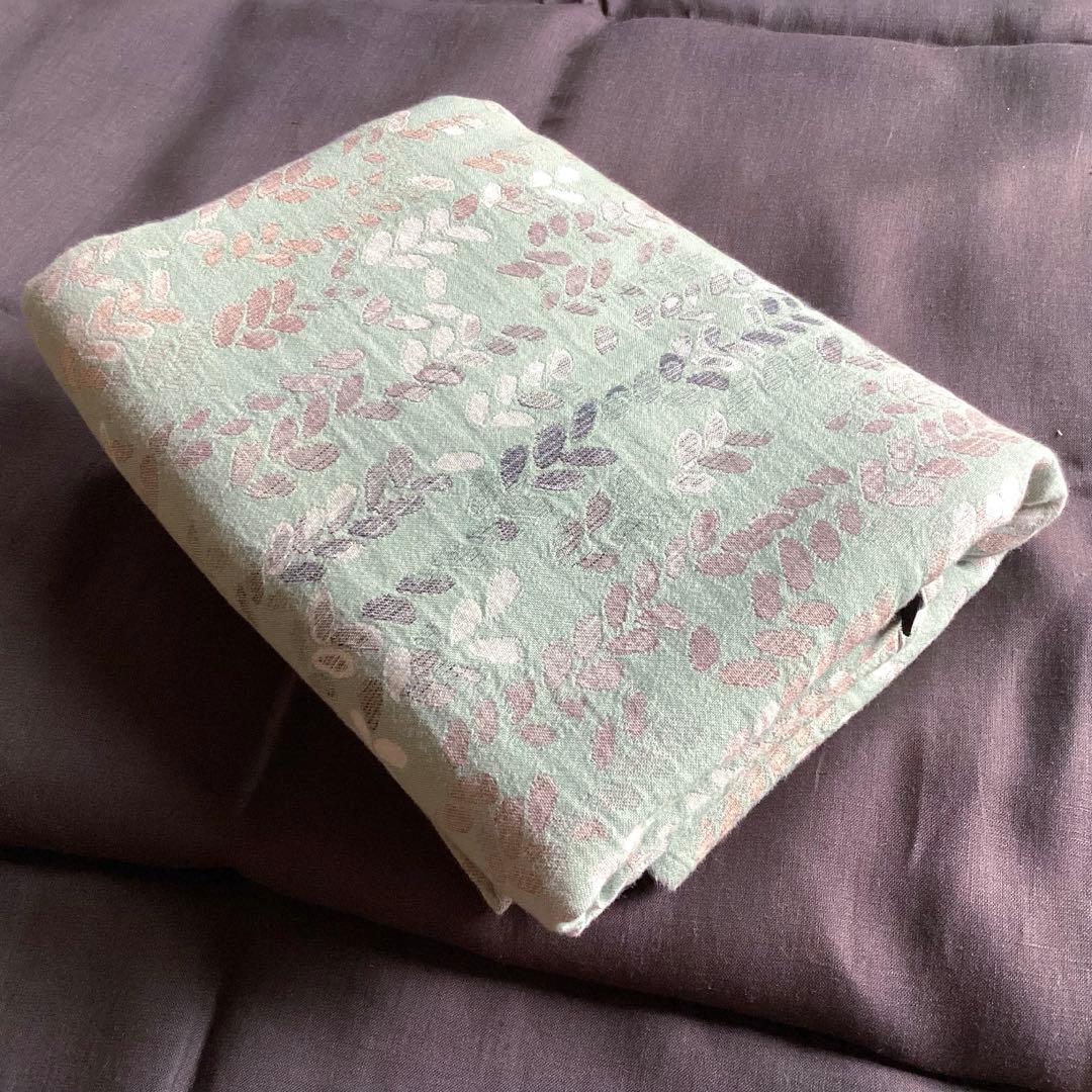 希少【Woven Wings】美しい色彩　ベビーラップ　サイズ5 リネン混