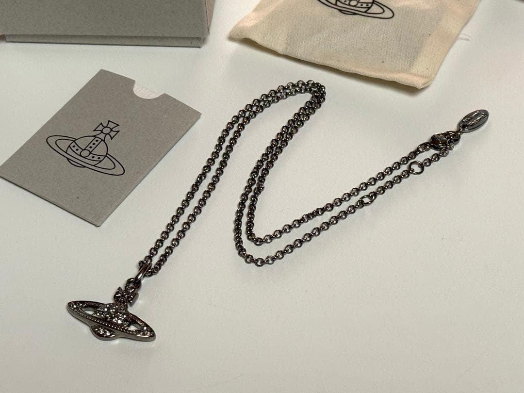 MAN MINI BAS RELIEF ORB ネックレス