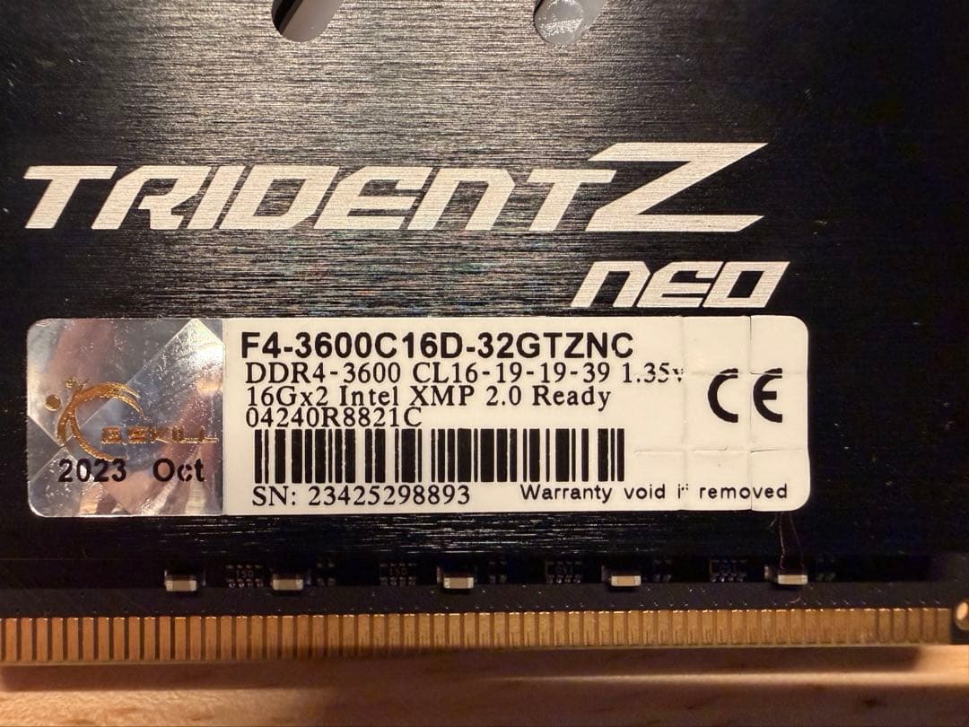 メモリー F4-3600C16D-32GTZNC