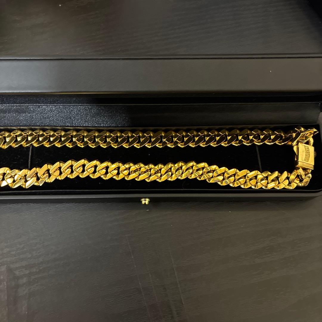 Nasty Dog ナスティードック　ストーン付きゴールドチェーン