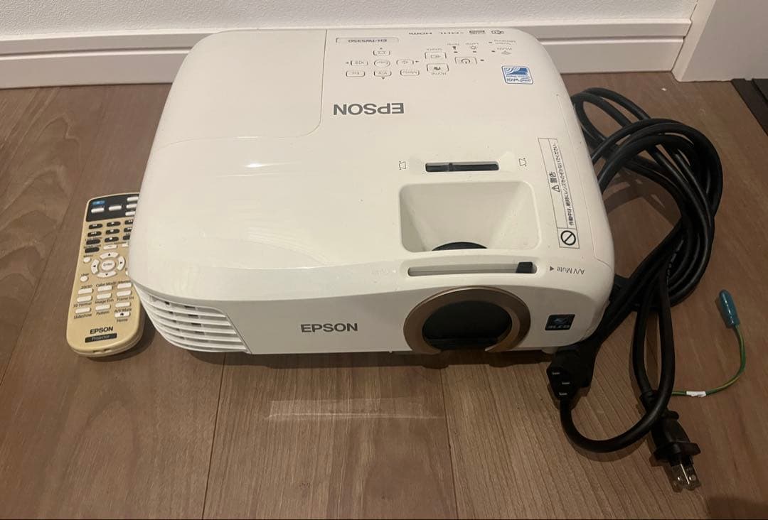 EPSON EH-TW550 プロジェクター本体