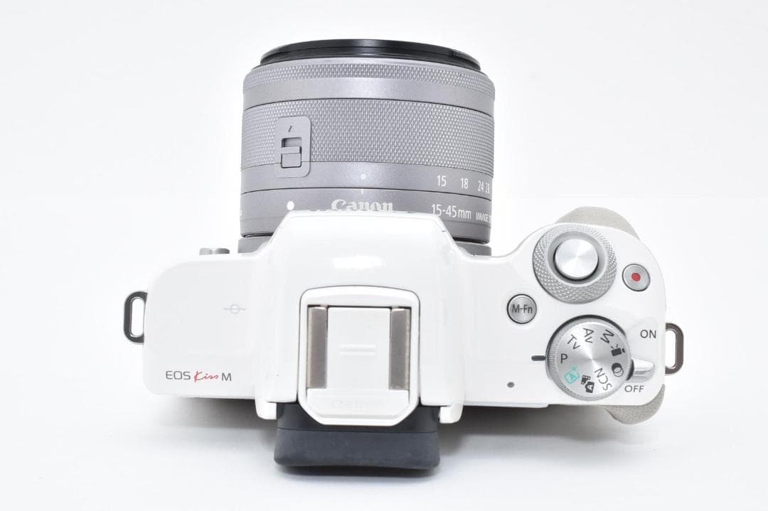 CANON EOS KISS Ｍ EF-M 15-45mm IS STM