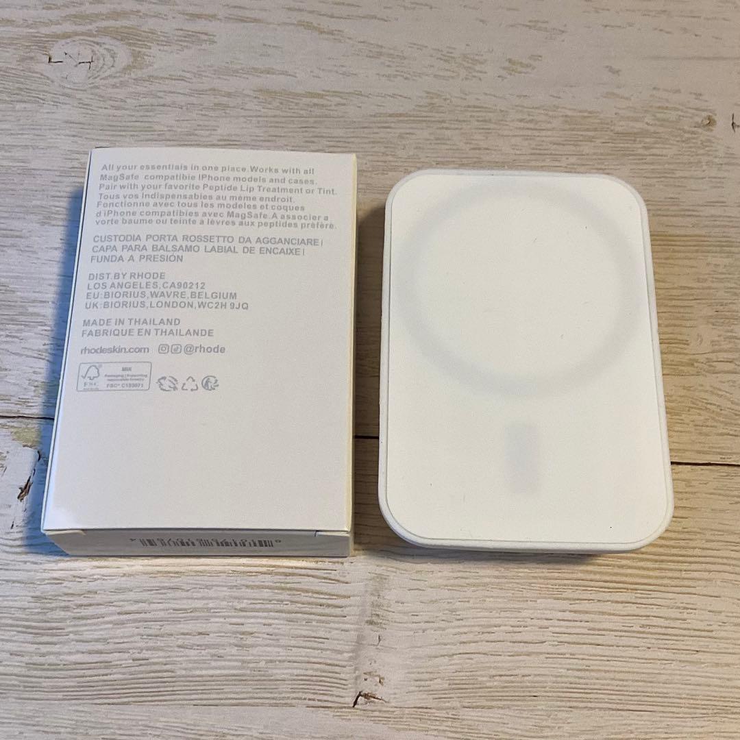 rhode Snap-On Lip Case（White）