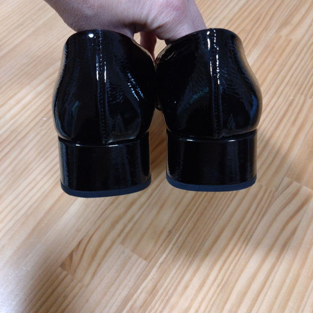 ポポポ☆極美品　ファビオルスコーニ　黒　エナメル　パンプス 38