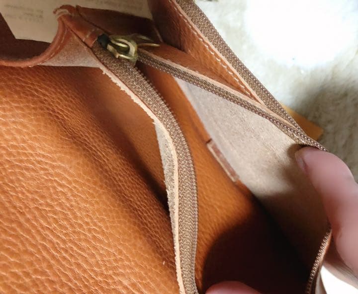 イルビゾンテ　il bisonte 本革　フェス　ウエストバッグ　財布　旅行