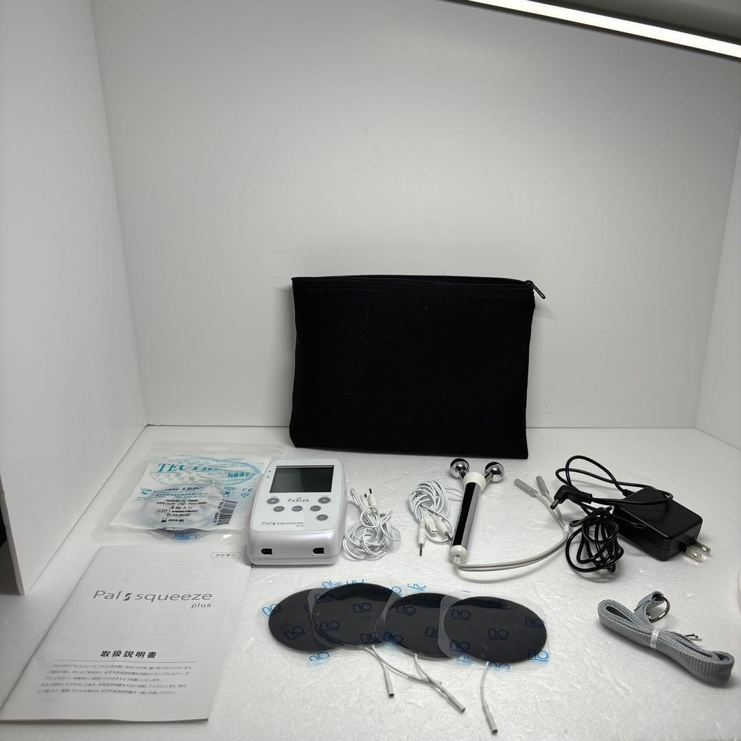 パルスクイーズプラス　美顔器　EMS ボディ＆フェイシャル　ラ・パルレ