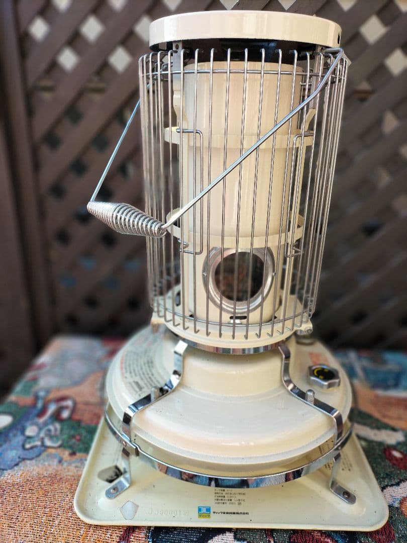 アラジン ストーブ メンテナンス済み。純正品芯交換済。取説付き。ベージュE