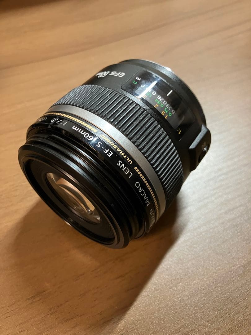 良品Canon EF-S 60mm F2.8 マクロ USM APS-C用レンズ