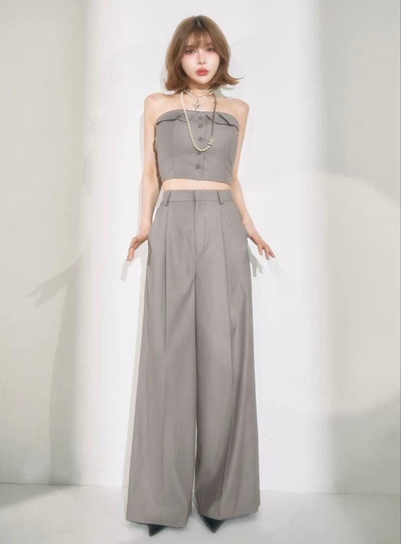 ♥️新品未使用タグ付きダーリッチ　カラーデザインベアトップ　グレー♥️