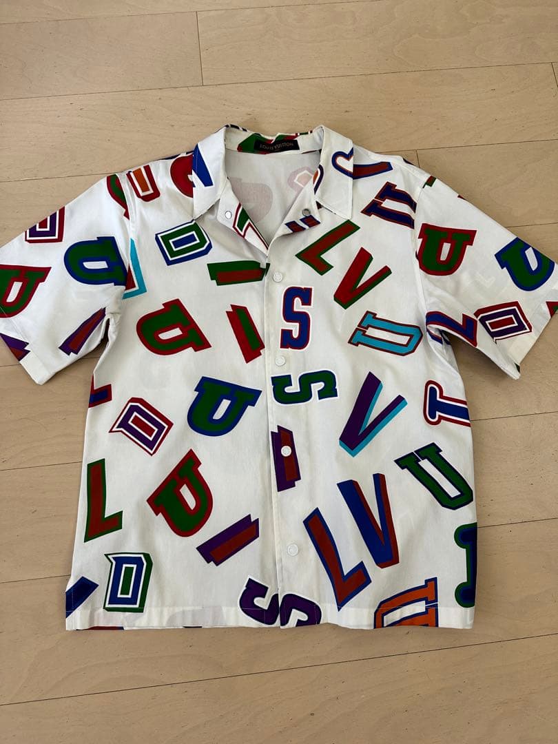 ルイヴィトン　NBA シャツ