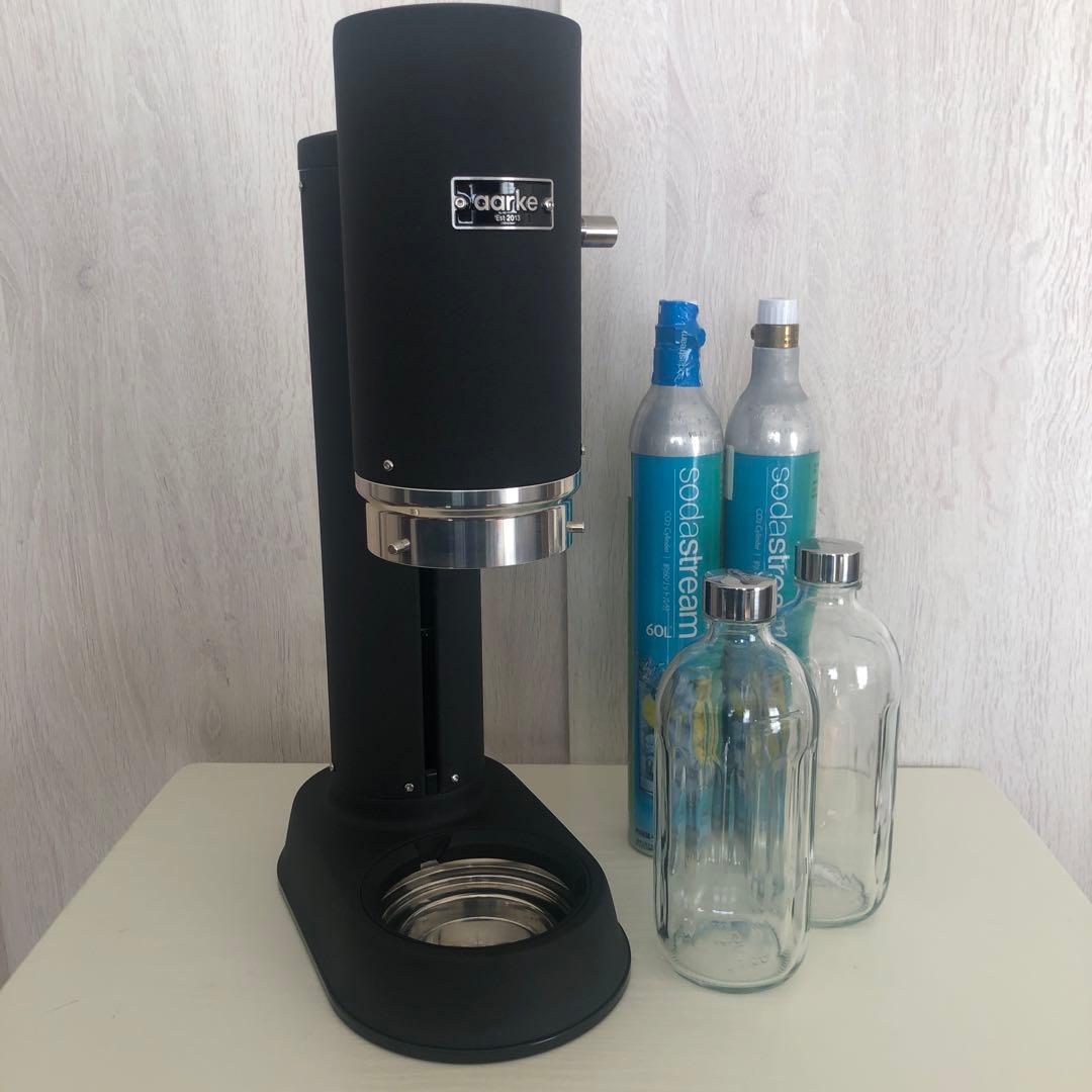 aarke アールケ　炭酸水マシン Carbonator Pro
