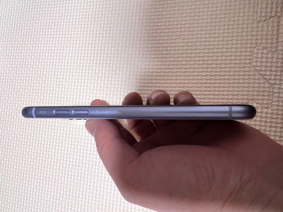 美品 iPhone 11 64GB パープル 本体 SIMロック解除
