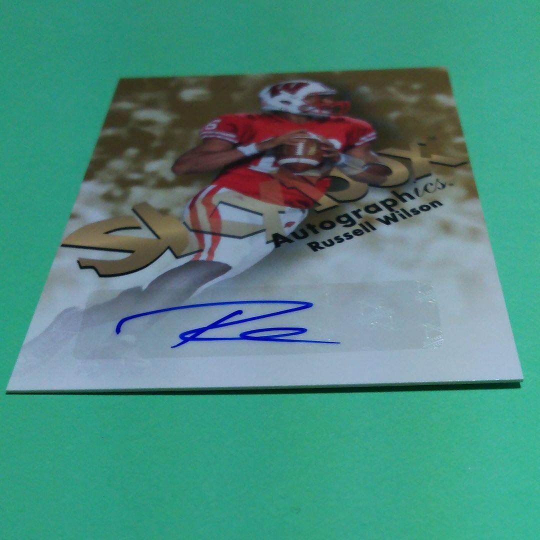 RUSSELL WIlSON　ラッセル ウイルソン　直筆サイン　AUTO　NFL