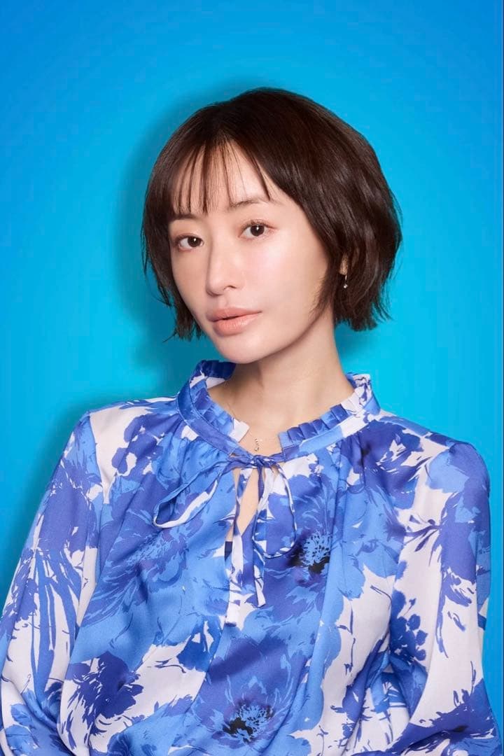 ピンキーアンドダイアン◆グラデーションフラワープリントブラウス ブルー 38