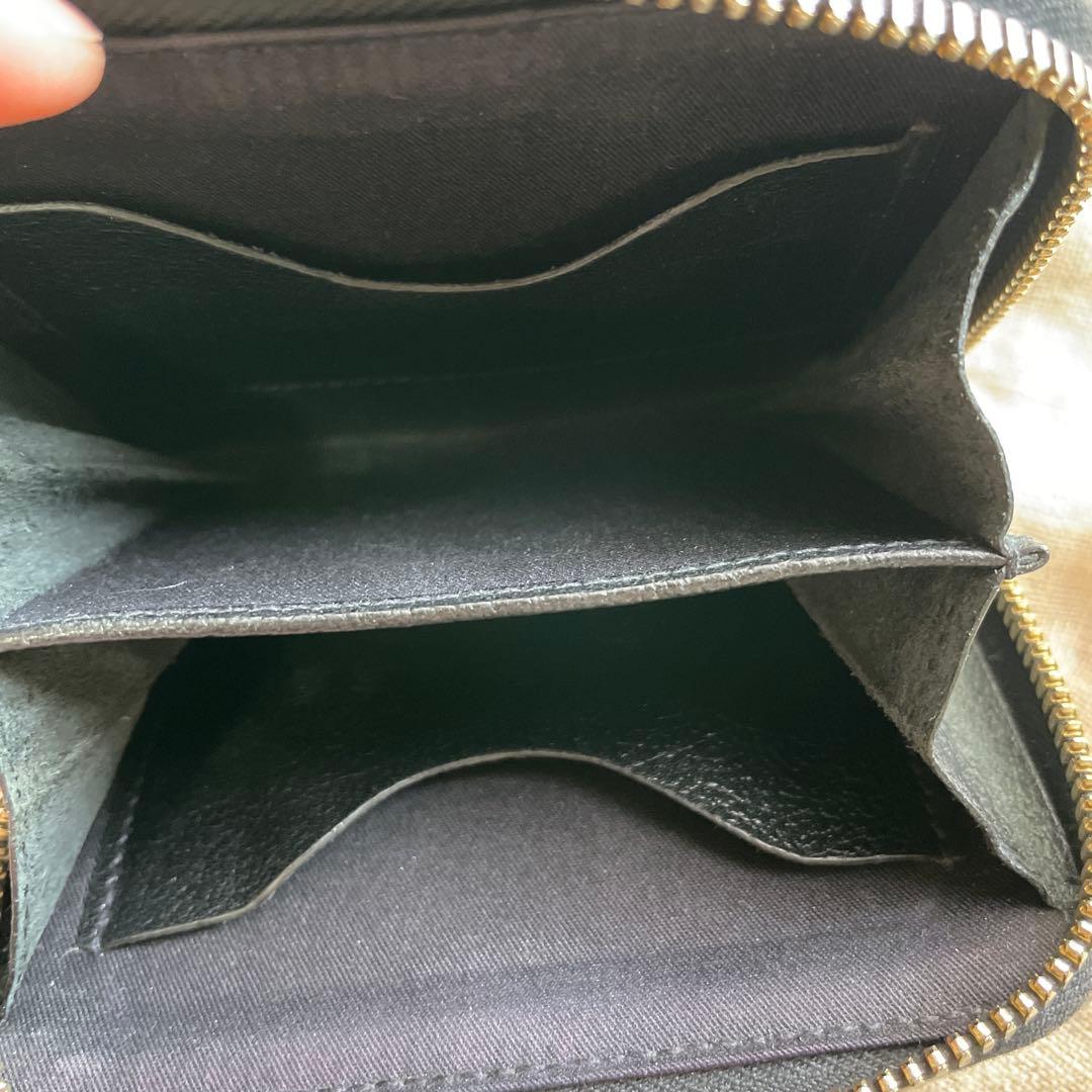 イルビゾンテ　レザー二つ折り財布　シボ　ブラック　黒　ユーズド