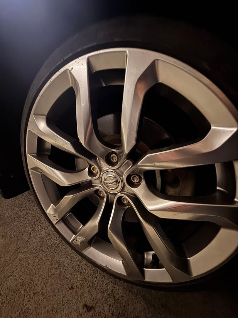 フェアレディZ Z34 純正ホイールタイヤ付き　２本