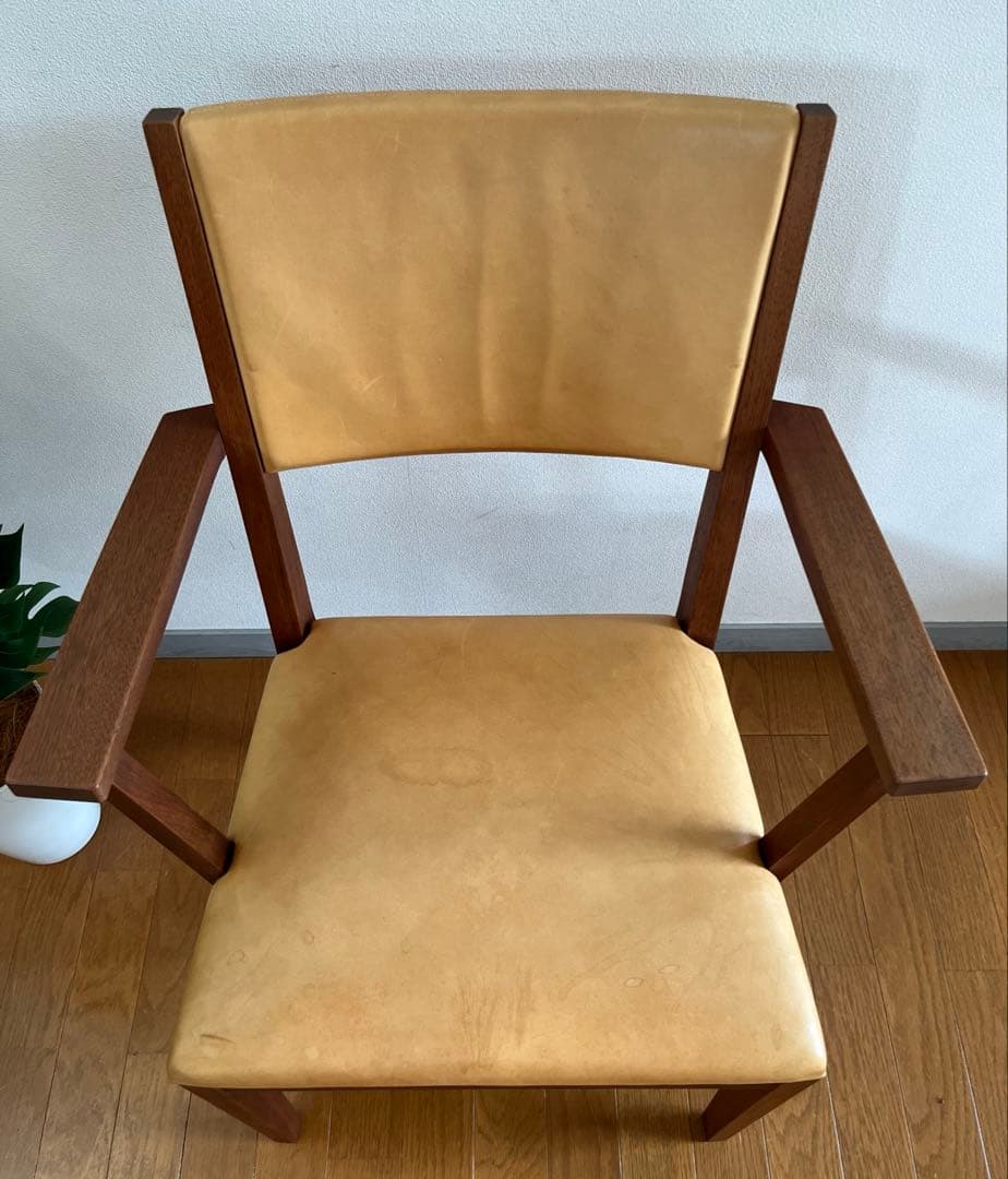 北の住まい設計社　アームチェア　① 北海道家具　本革ウォールナット　希少　モダン