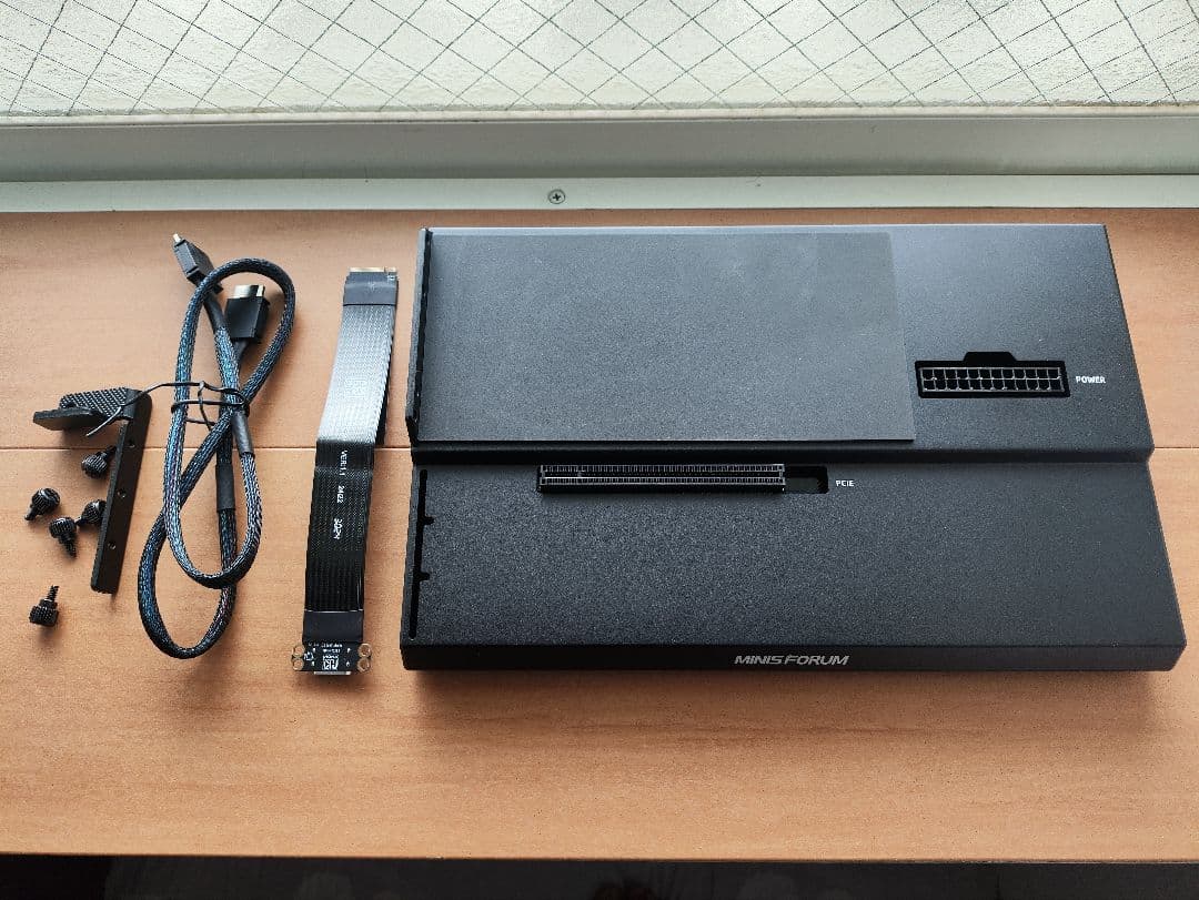 MINISFORUM DEG1 外付けGPU + nvme to oculink