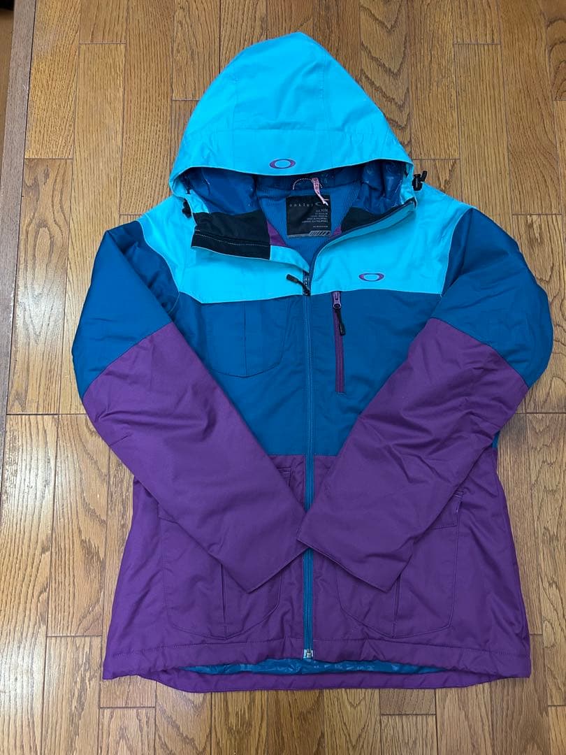 極美品！！Oakley スノーボードウェア Mサイズ　上下