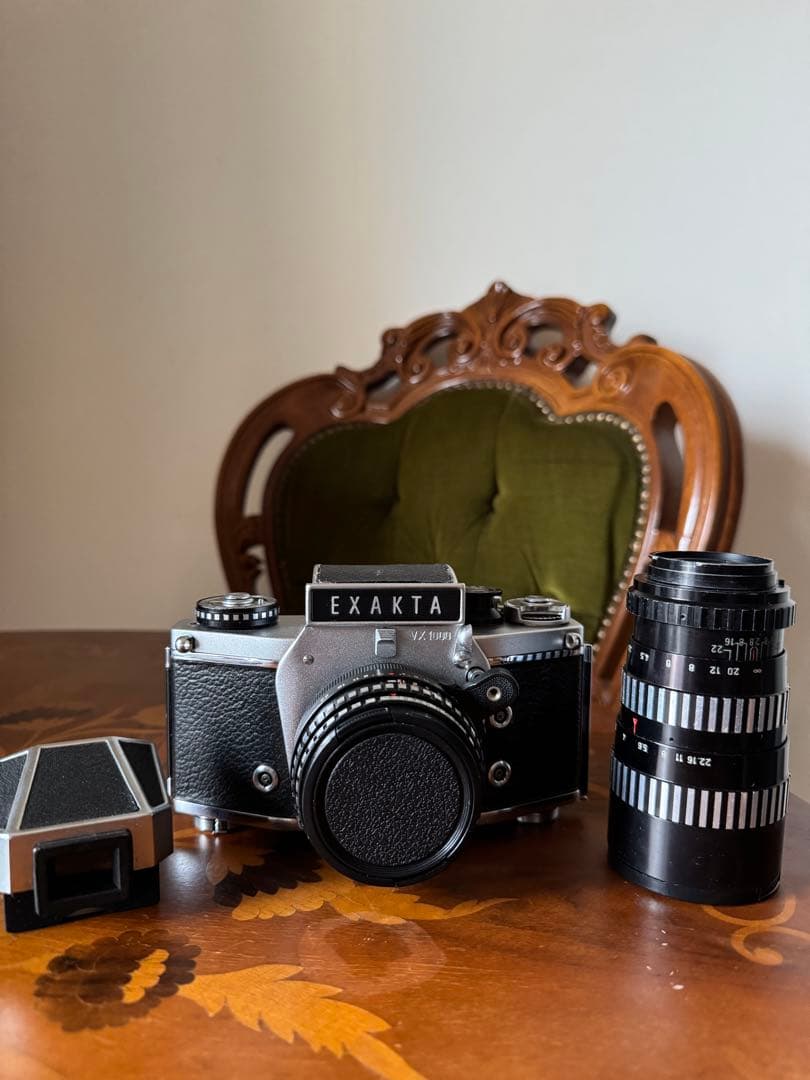 【貴重・完動品】EXAKTA VX1000＋ファインダー2種＋レンズ2本セット