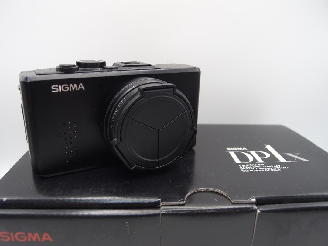 シグマ　コンデジ　SIGMA DP1x