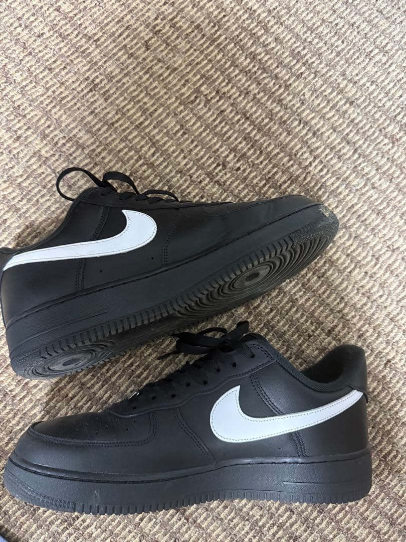 Nike Air Force 1 Supreme ブラック/ホワイト 28cm