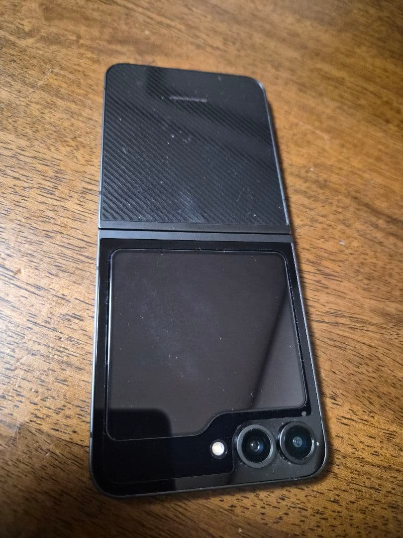 国内版 SAMSUNG Galaxy Z flip6【美品】
