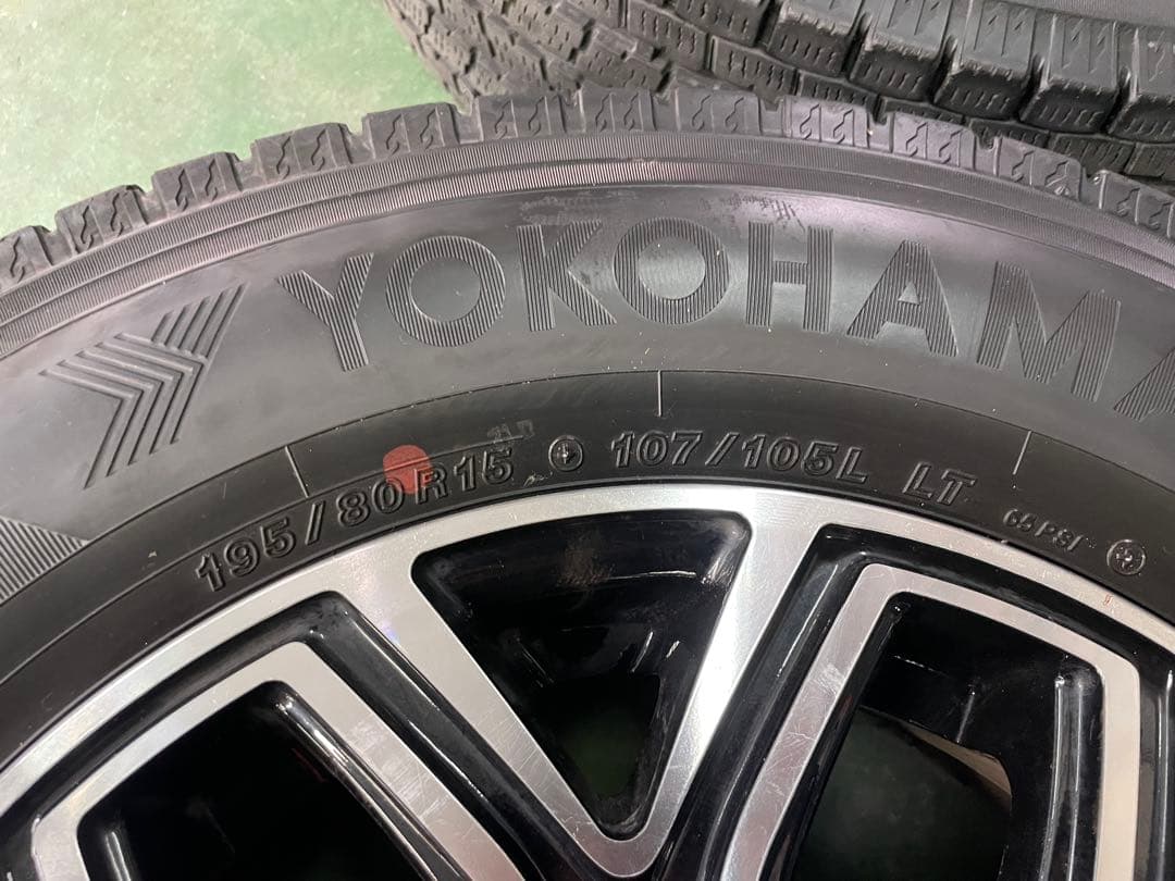 ！！専用！！195/80R15 NV350キャラバン　ホイール付スタッドレス