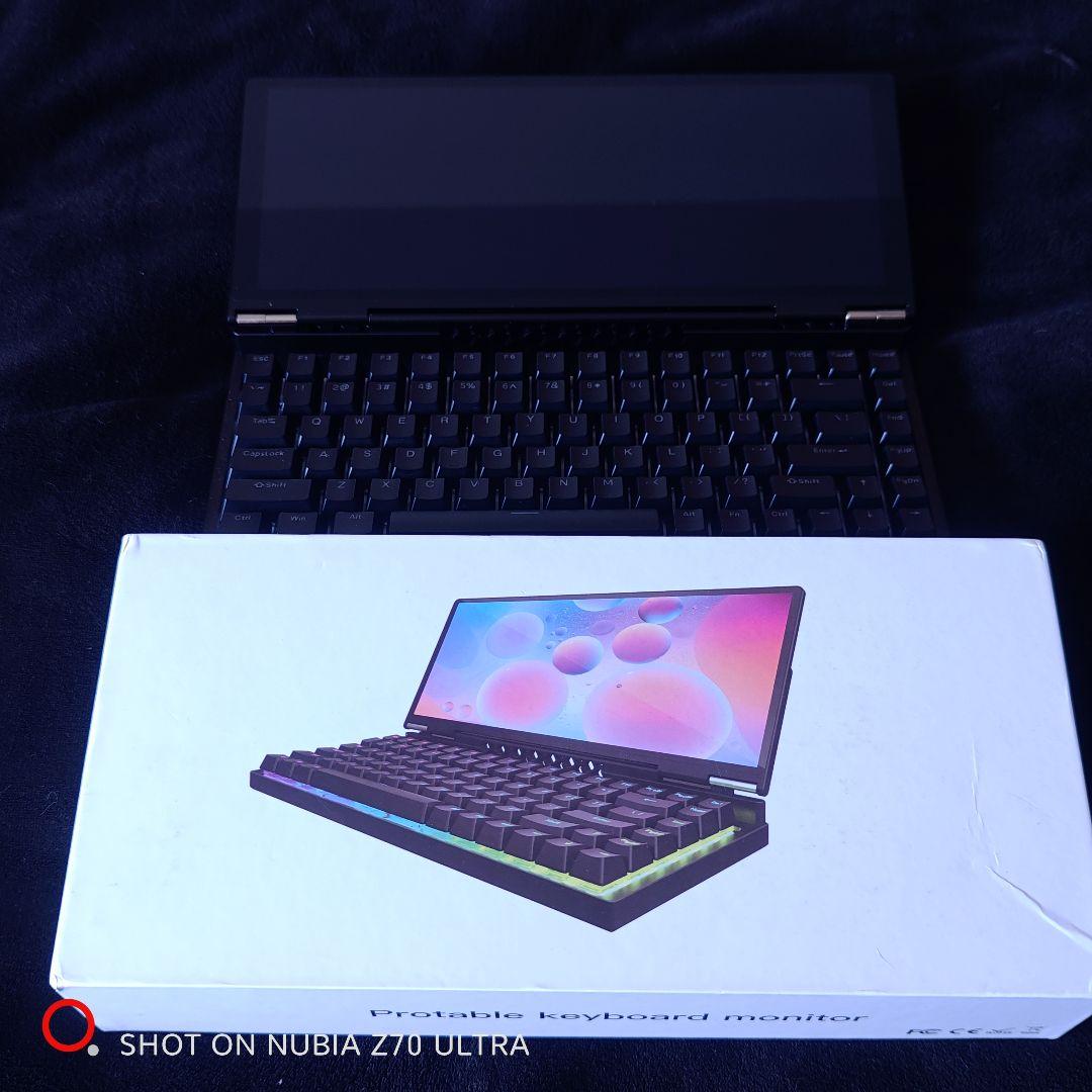 THANKO 10インチモニター搭載メカニカルキーボード KWSD25CBK