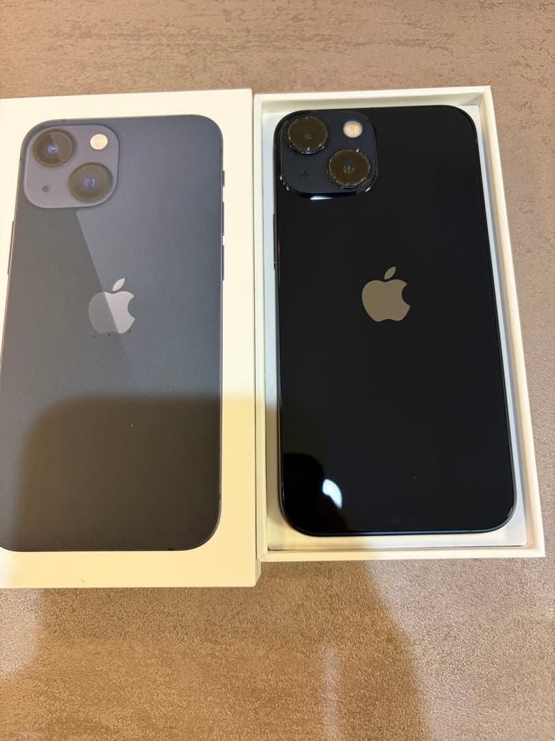 Apple iPhone 13 mini 128GB 本体　ミッドナイト