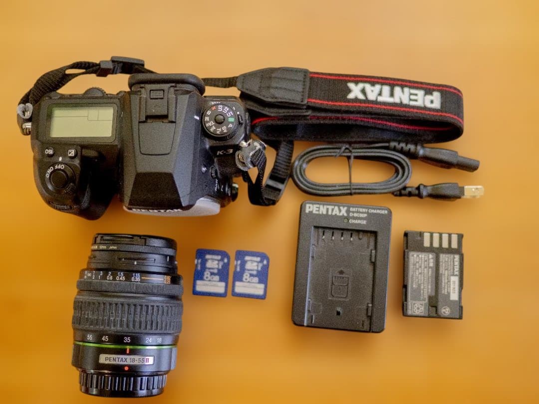 PENTAX K-3 デジタル一眼レフカメラと付属品