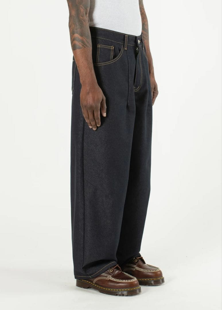 パンツ Estudio Niksen Raw Denim Balloon Jeans