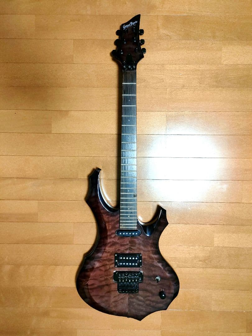 GrassRoots Pierrot アイジモデル エレキギター