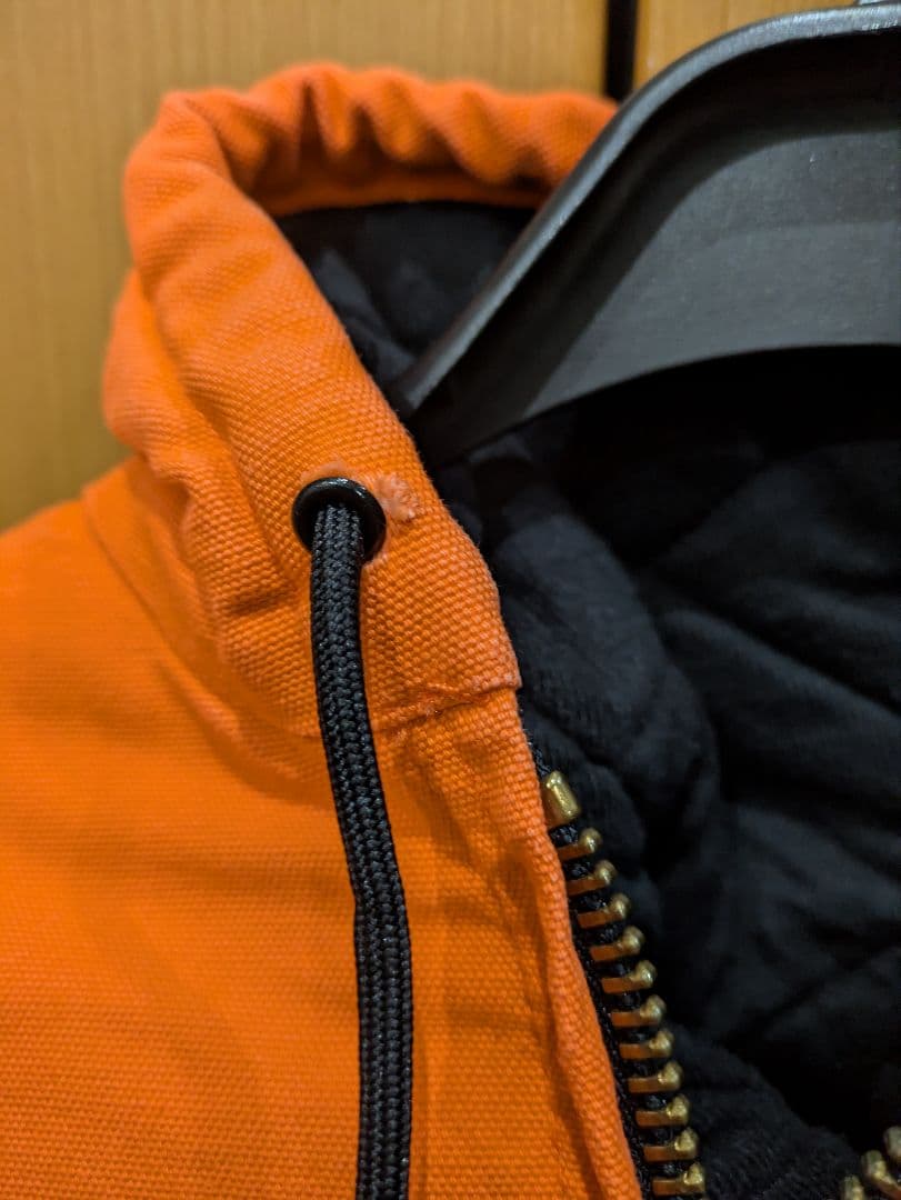 値下げ！！！！　アメリカ製 Carhartt ブレイズオレンジ ダックジャケット